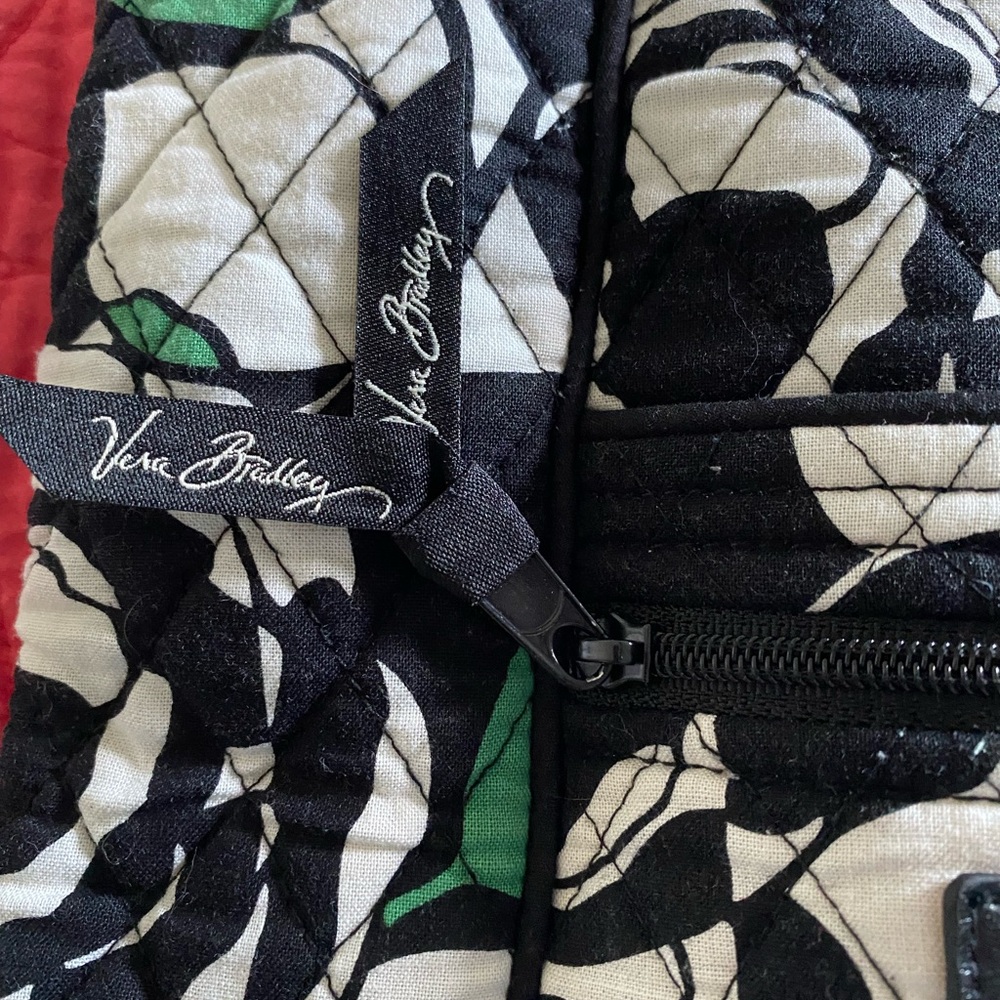 Vera Bradley Hipster Imperial Rose print - Picture 4 of 5